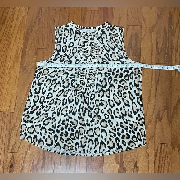 LOFT- Animal Print Sleeveless Blouse Size L - Picture 8 of 10